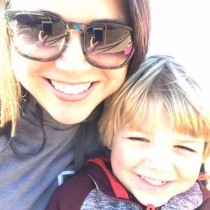 Meet your Posher, Alicia